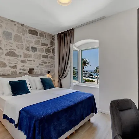 Marineta Apartment Makarska