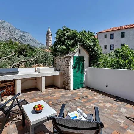 Marineta Apartment Makarska