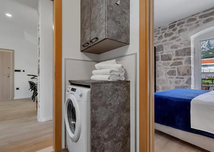 Marineta 马卡尔斯卡